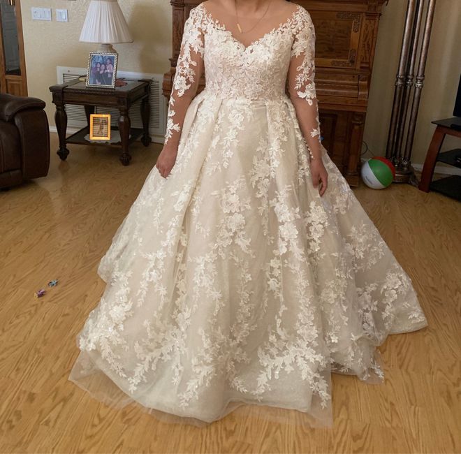 Has anyone bought dresses from the ieiebridal.com website? or bought a dress from there after before looking in store? 2