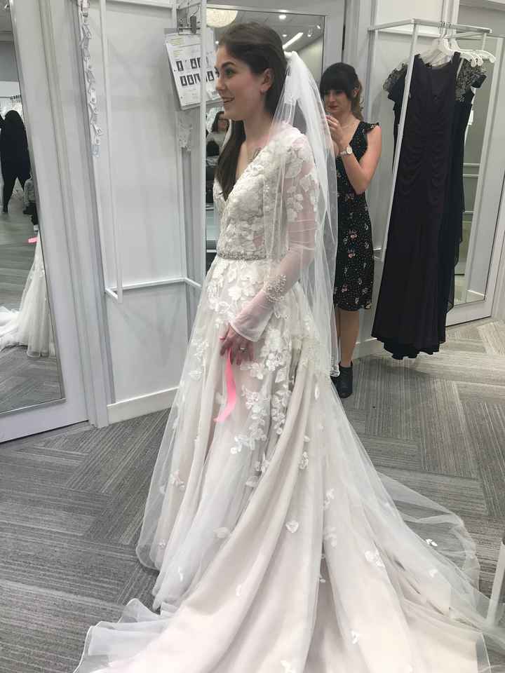 Say yes to the dress! - 1
