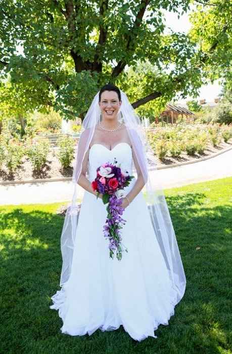 show off your bridal bouquets