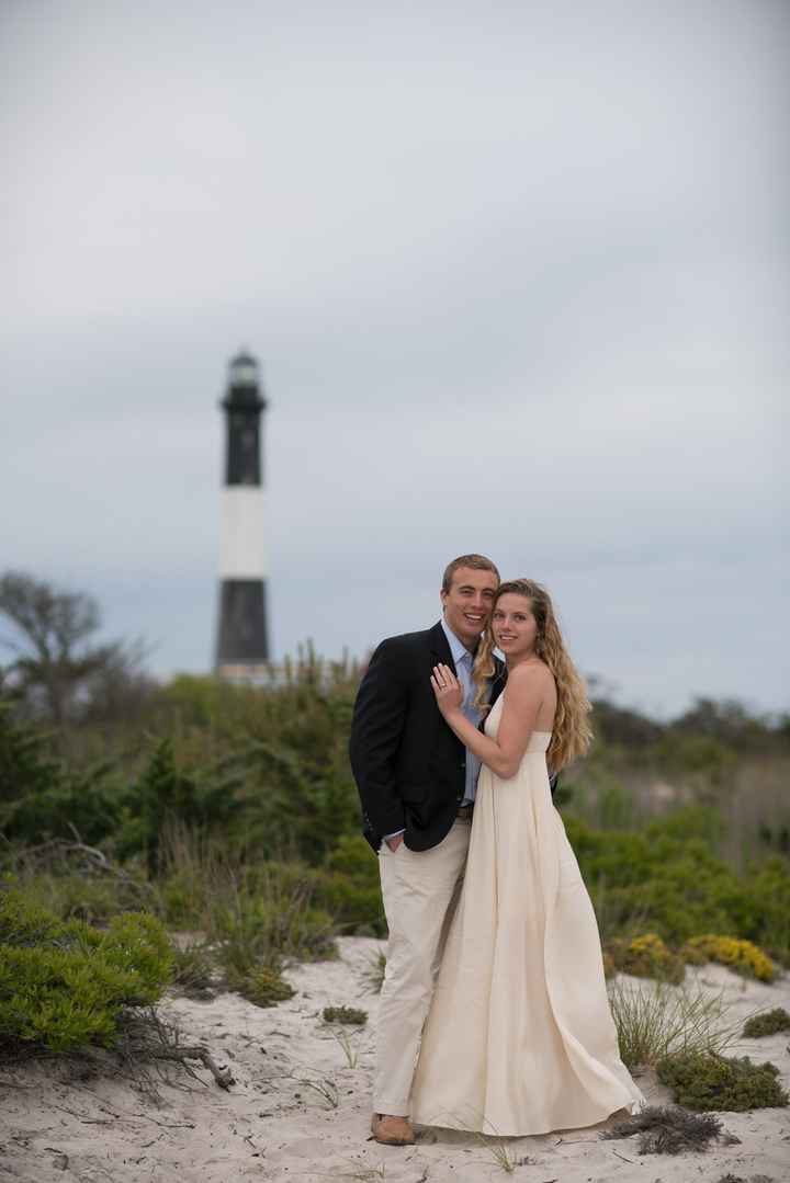 ENGAGEMENT PICS ARE IN!!!!