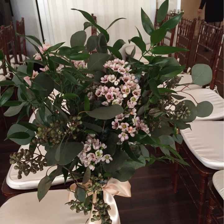 Show me your pew decorations!