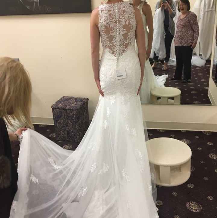 Do these shoes match the dress?