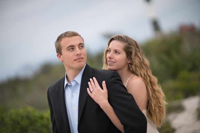 ENGAGEMENT PICS ARE IN!!!!