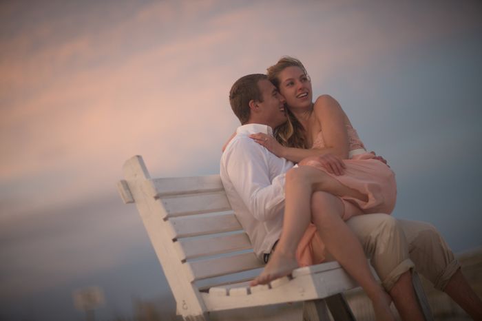 ENGAGEMENT PICS ARE IN!!!!