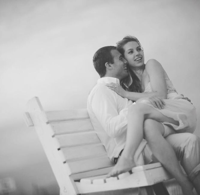  i need ideas for our Engagement Pics post your fave One! - 3