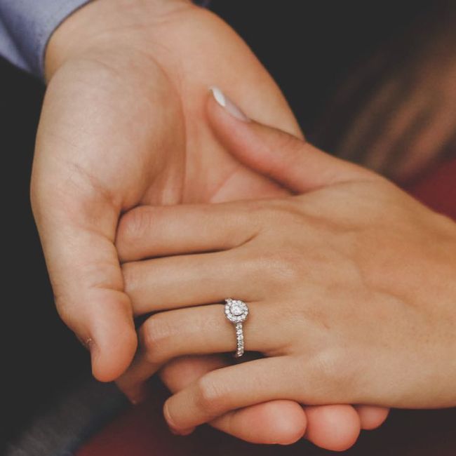 Show me... your halo engagement rings!! 💍 9