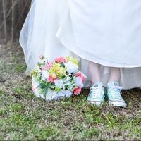 Wedding shoes-CONVERSE :)