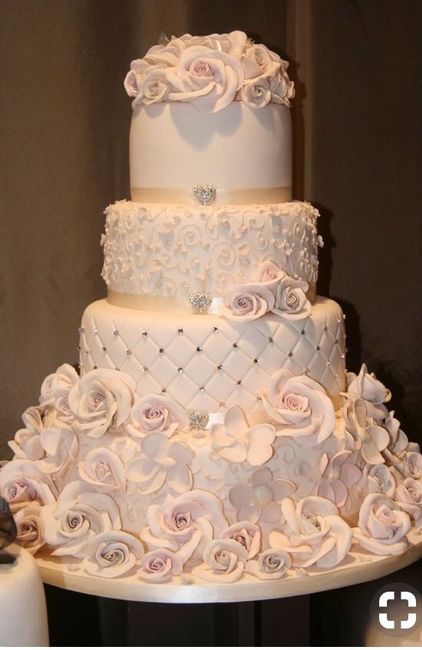 Lets see your wedding cakes!! - 1