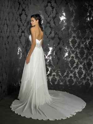 I need inspiration...show me your DRESS!! :)