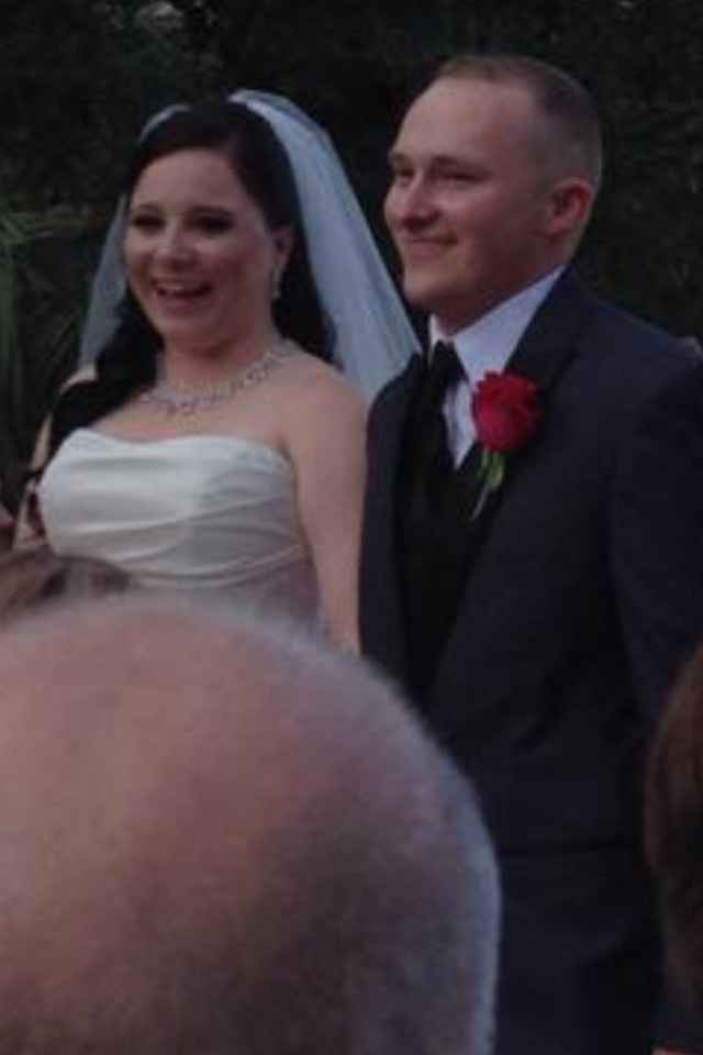 I'm married!!! (some non pro pics!)