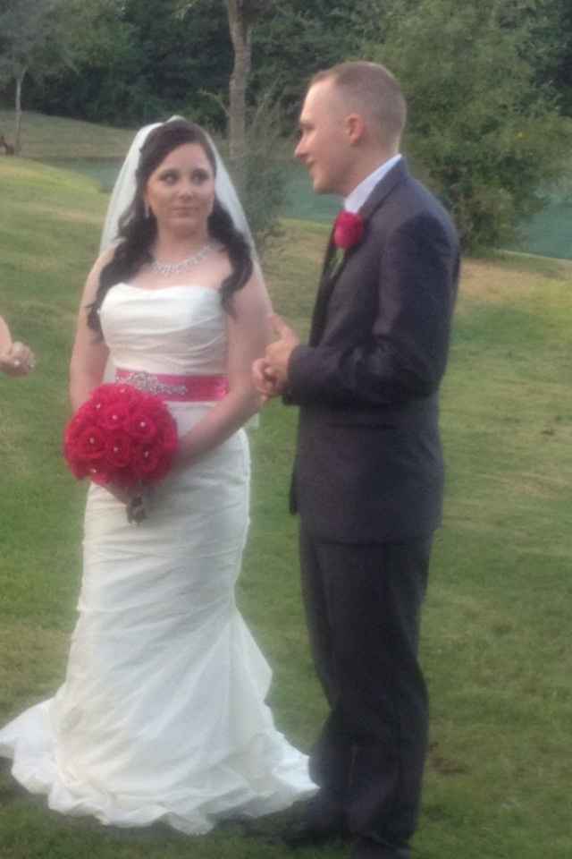 I'm married!!! (some non pro pics!)