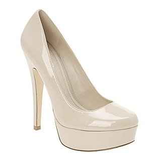 Lets see the GIRLS! (BM dresses & shoes I mean of course)!