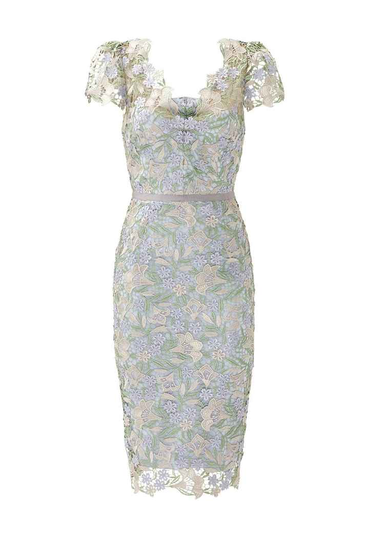 What did you wear for your shower?! Let me see your pics!