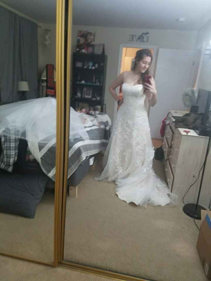 Show me your dresses!!