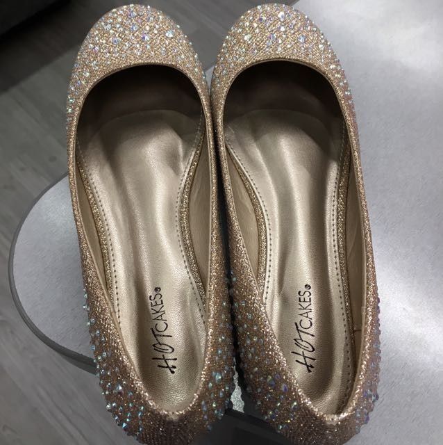 Let's see your wedding shoes!
