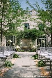 Show off your wedding venue!