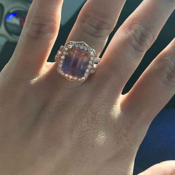 I'm getting married next month !!! Help!