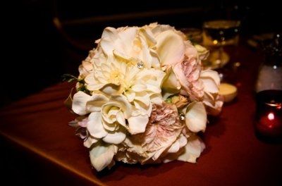 what kind of flowers is everyone doing???? pics