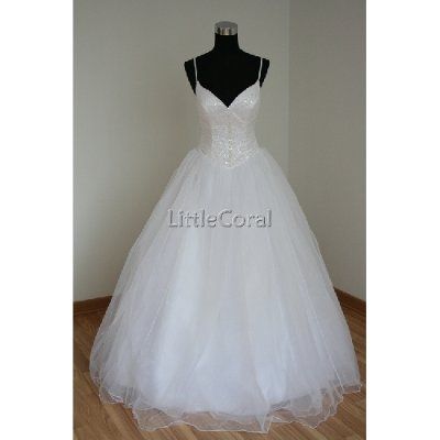 I need help finding this dress!!!!!!!!!1