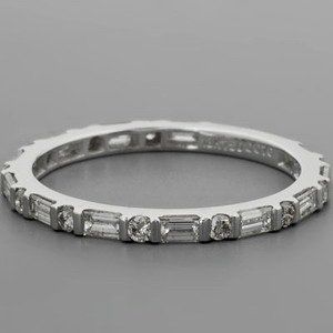 Help me find a wedding band!