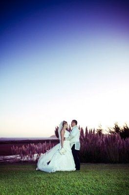 unique wedding poses