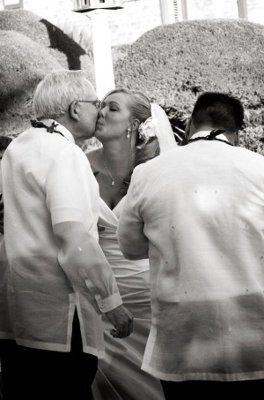 unique wedding poses