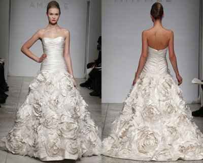 I need help finding this dress