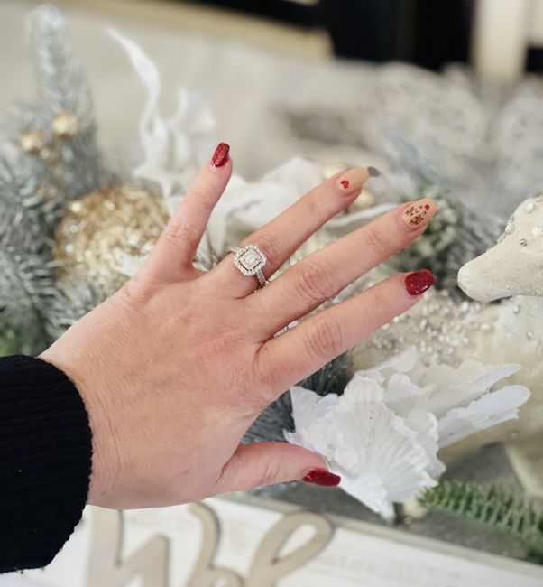 2023 Brides - Show us your ring! 1