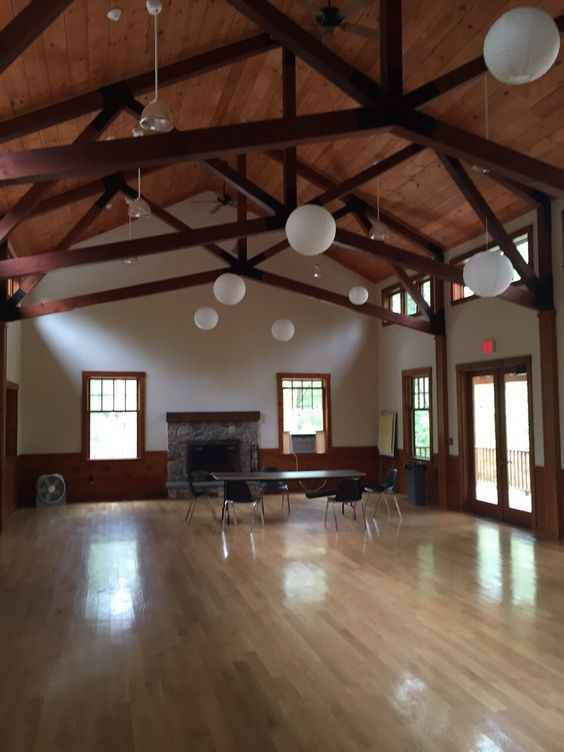 Help give me opinions on tablecloth color -- update pg 2