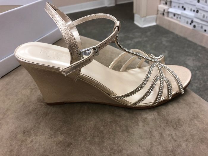 My dress is here!!! 4