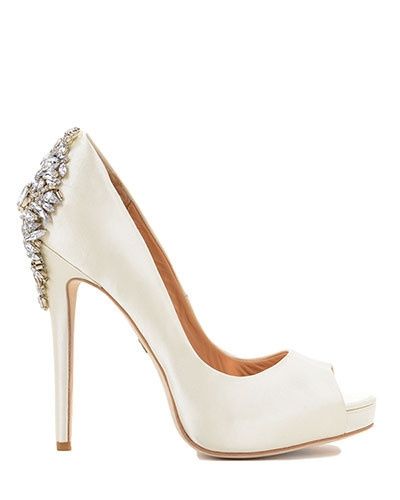 Show Me Your Shoes!!