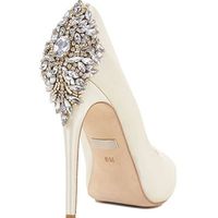 Show Me Your Shoes!!