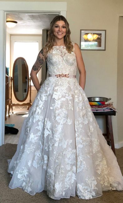 wedding dress Help: To belt or not to belt? 5
