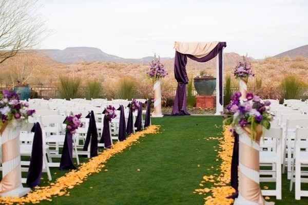 What type of venue are you getting married at? Pics