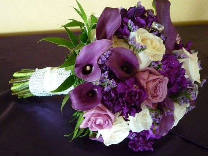 Bouquets: real or fake flowers?