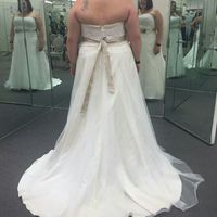 I found my dress!!!!