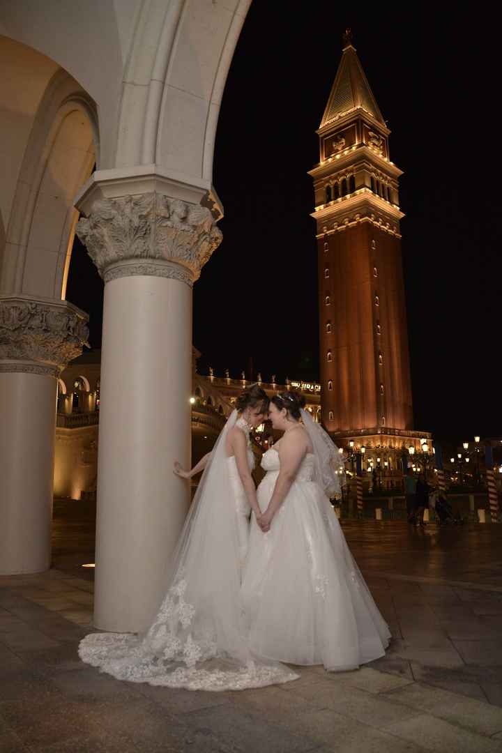 BAM: Vegas Tropicana Outdoor Wedding