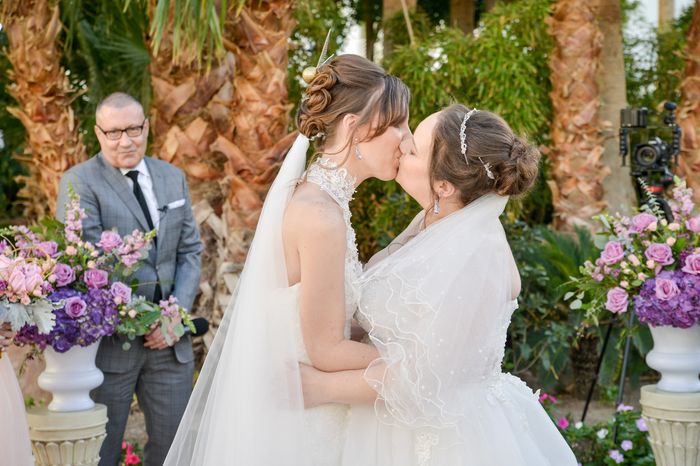 BAM: Vegas Tropicana Outdoor Wedding