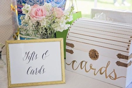 Funds/gift/cards table and your sign guest book table! 16