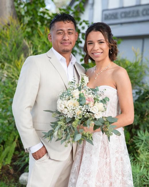Rossi Events and Weddings is a California-based, family-owned business providing full-service weddin