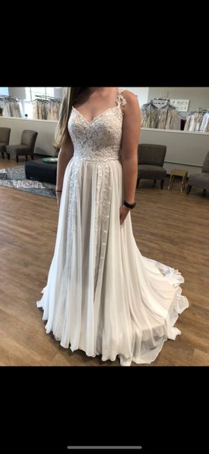 What shoes and jewelry would go best with my dress?! - 1
