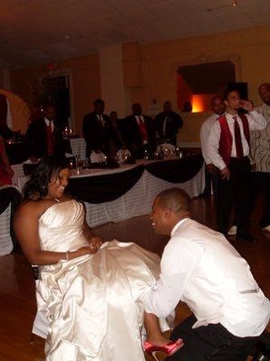 FINALLY SOME WEDDING PICS!