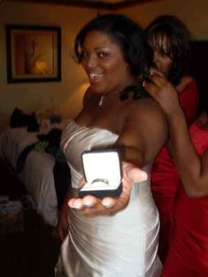 FINALLY SOME WEDDING PICS!