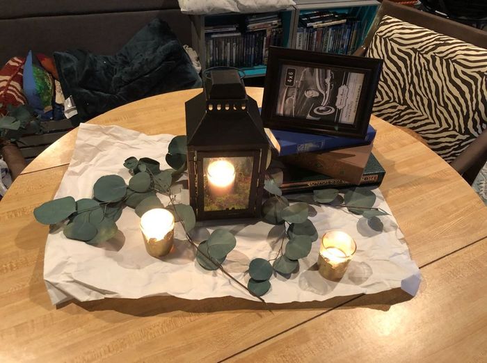iso Woodland/vintage book sweetheart table inspo? - 6