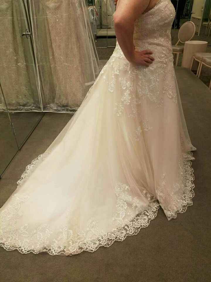 Ivory/Mascato Dresses