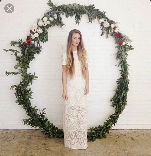 Giant floral wreath/swing! 2
