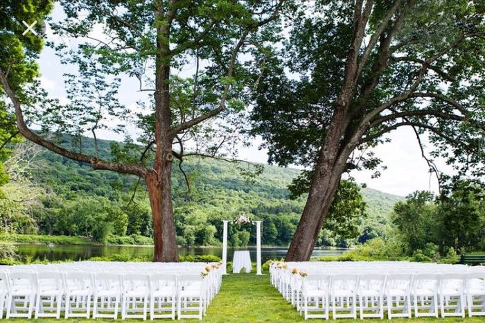 How should i decorate our ceremony site? - 1