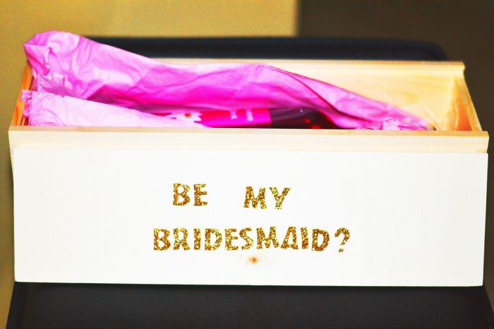 ways to ask bridesmaids to be in the wedding