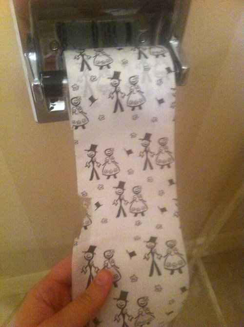 I AM ANIT-RING AVATARS AND I'M PROUD MEETING (LOL)