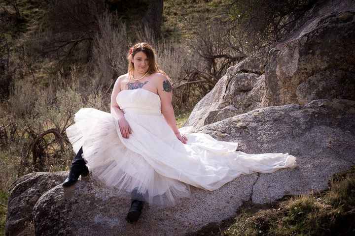 Wedding dress photoshoot (pictures included)